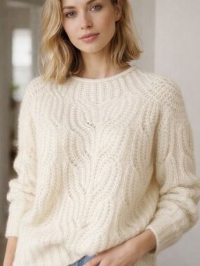J.Crew Vintage Alpaca Blend Sweater – Cozy Cable Knit Classic